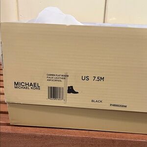 Michael Kors Women’s Size 7.5 Carmen Flat Black Faux Leather Bootie